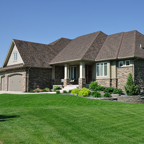 The Ins and Outs of Roof Repair & Replacement Thumbnail